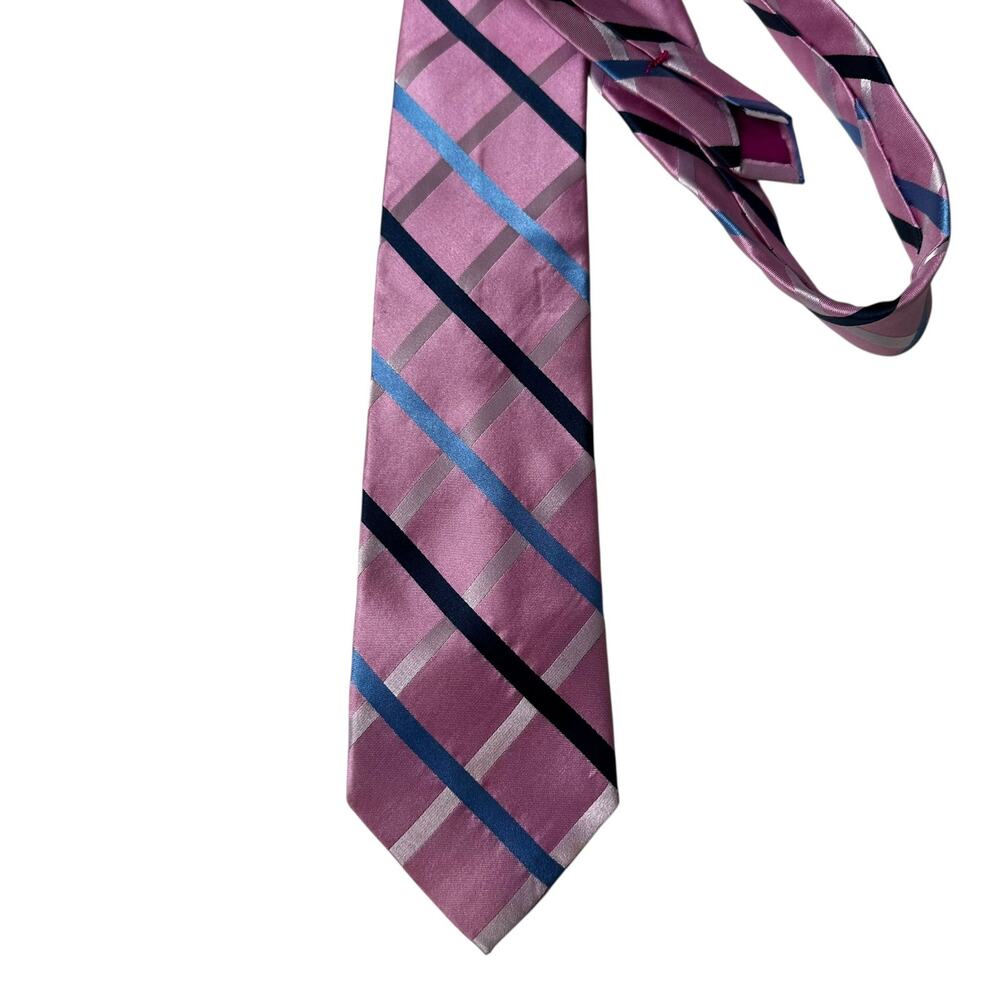 Isaac Mizrahi Pink Silk Diamond 59" Necktie | 51-40